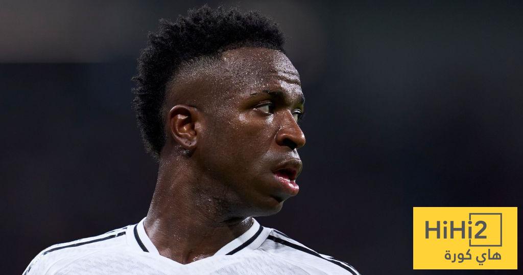 فينيسيوس ما الذي يضحكك يا رجل ؟