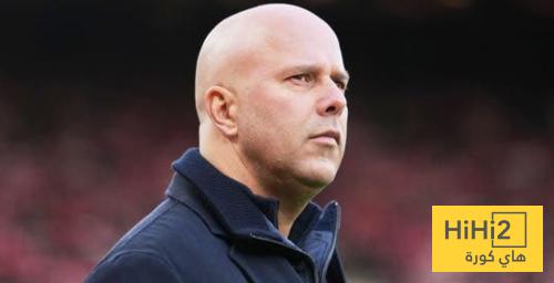 تعليق سلوت على قلة الخيارات في خط الدفاع