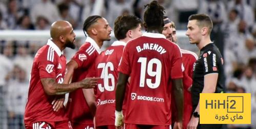 في الكورة : ماذا كتب الحكم في تقريره عن طرد لاعب اشبيلية ؟