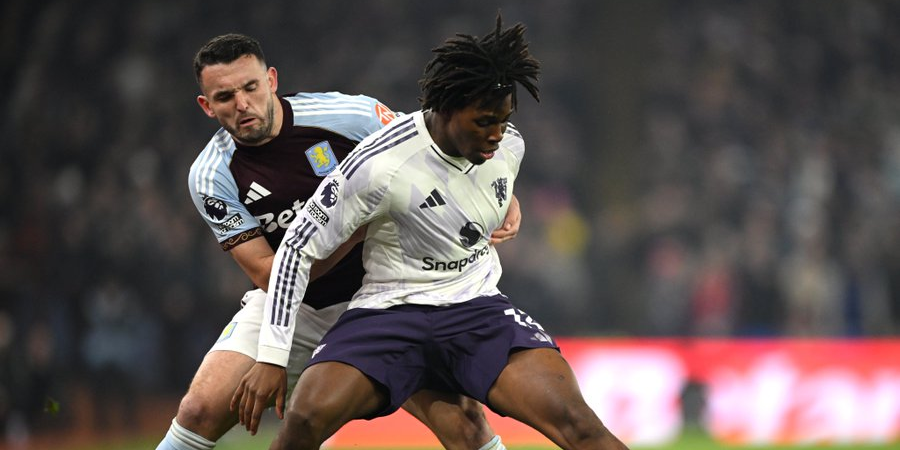 التعادل يحسم الشوط الاول من مباراة مانشستر يونايتد و استون فيلا