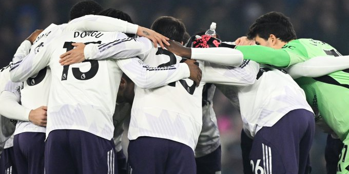 تقييم لاعبي مانشستر يونايتد امام استون فيلا في الشوط الاول