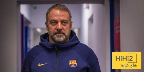 موقف فليك من تجديد عقده مع برشلونة