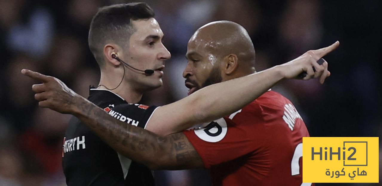 إيقاف مدافع إشبيلية 6 مباريات بعد طرده أمام ريال مدريد!