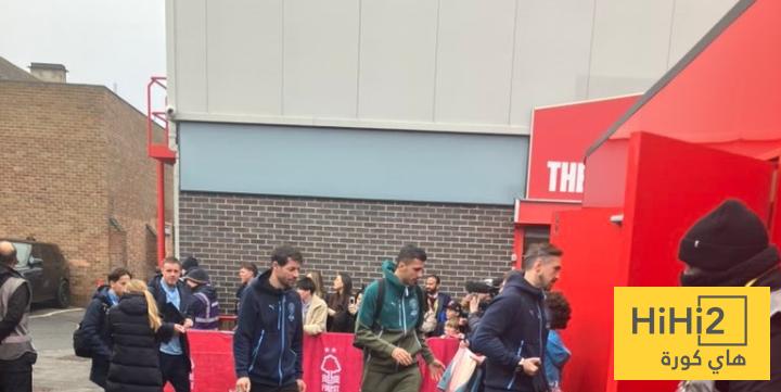 السيتي يصل ملعب نوتنغهام قبل لقاء الفريقين