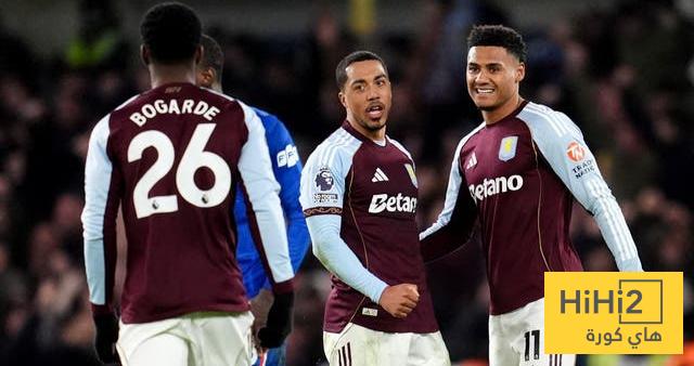 هدافي أستون فيلا في البريميرليغ قبل مواجهة أرسنال