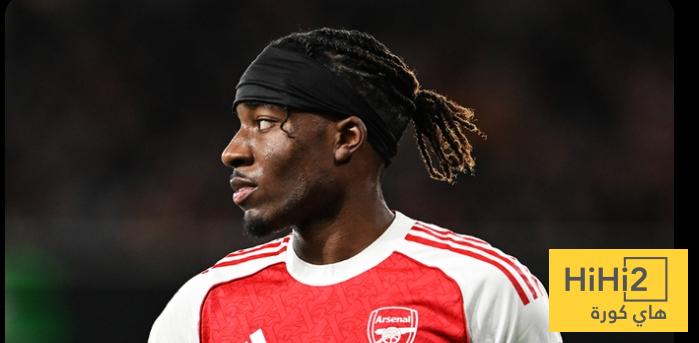 مادويكي يشارك في مباراة استون فيلا