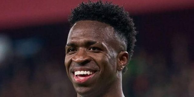 مهاجمين ريال مدريد المتاحين للسوبر الاسباني