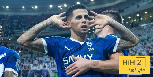 إنتر ميلان وبرشلونة يتنافسان على صفقة كانسيلو