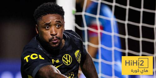 أرقام بيرجوين أمام نيوم