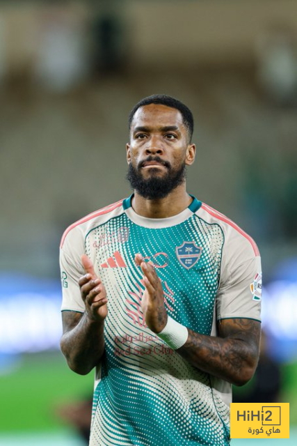 ايفان توني يسجل الهدف الاول في شباك النصر