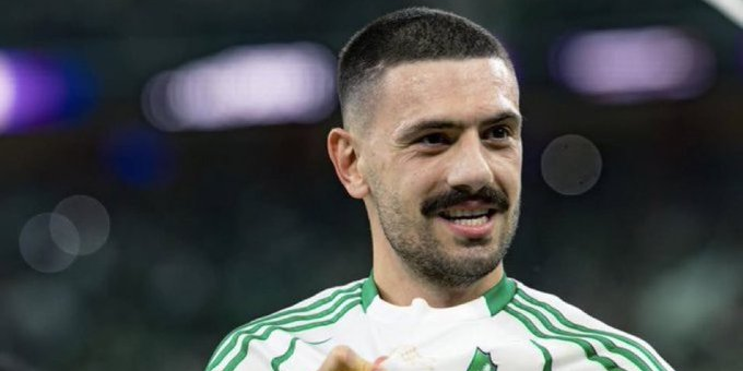 الاهلي يسجل الهدف الثالث امام النصر الاهلي يسجل الهدف الثالث امام النصر