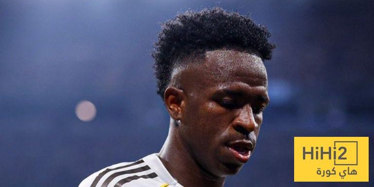 عاجل: فينيسيوس تجاهل تحية اللاعبين والجمهور وغادر الملعب مباشرة