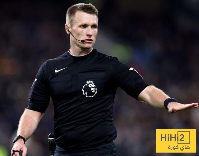 أرقام خاصة بحكم مباراة السيتي وبرايتون 1