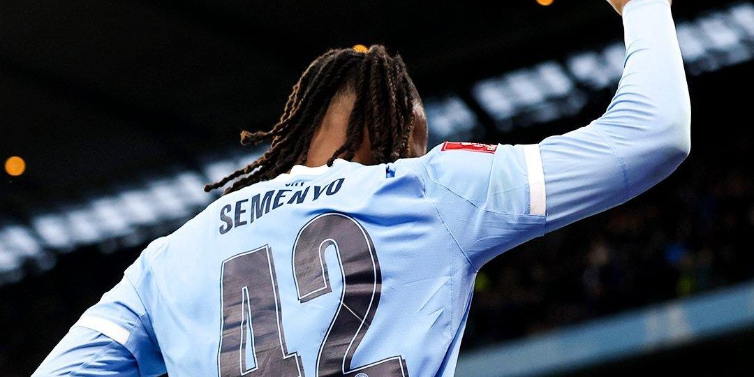 سيمينيو يسجل أول أهدافه مع مانشستر سيتي سيمينيو يسجل أول أهدافه مع مانشستر سيتي