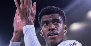 سبب واحد يبعد فيليبي أوغوستو عن الهلال