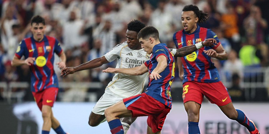 أسوأ لاعب في الشوط الاول من مباراة برشلونة والريال