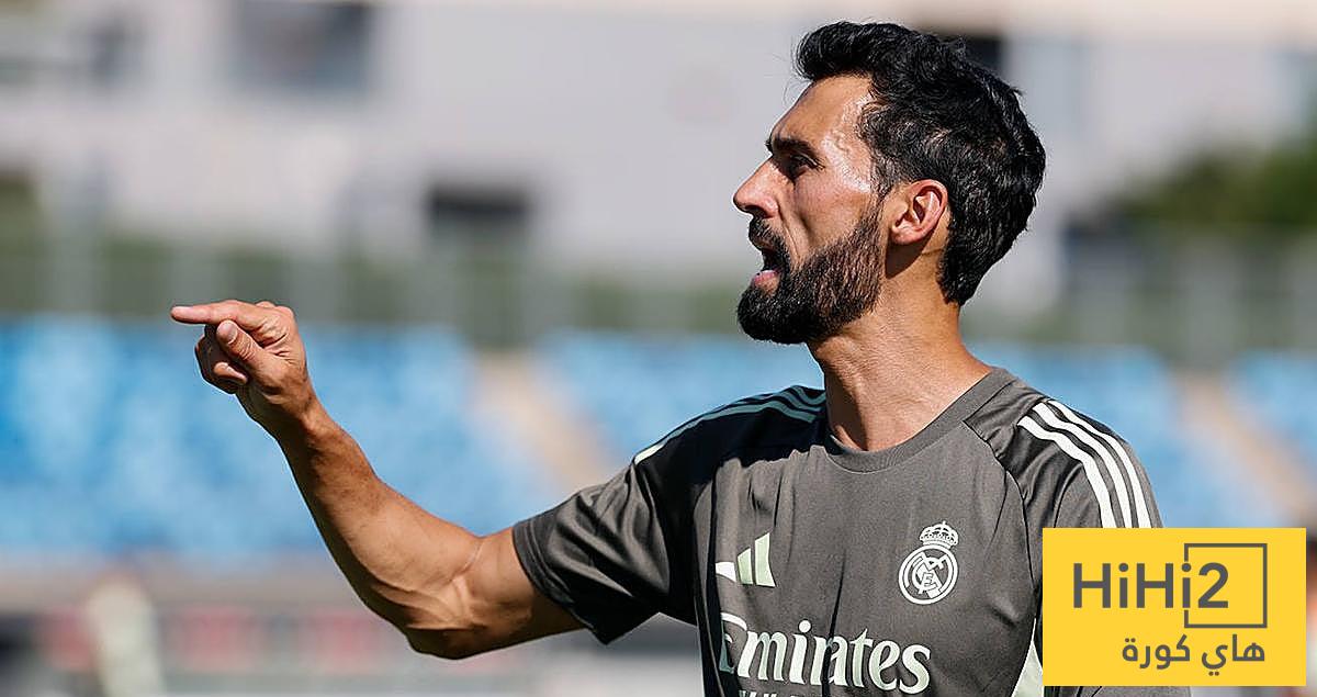 الجهاز الفني لريال مدريد بالكامل بقيادة أربيلوا