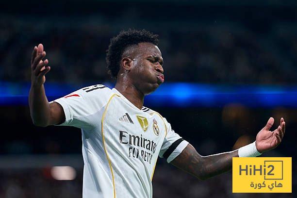 فينيسيوس لا يستحق الإشادة !