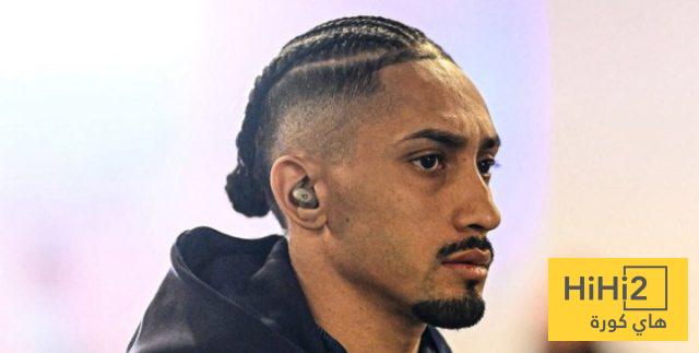 برشلونة يصل ملعب سلافيا براغ قبل لقاء الفريقين