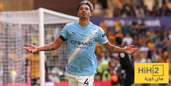 رقم مميز للسيتي على أرضه