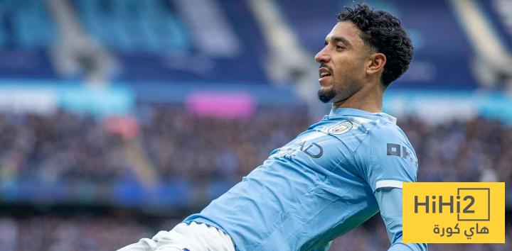 ارقام مميزة لـ عمر مرموش في الشوط الأول أمام ولفر هامبتون