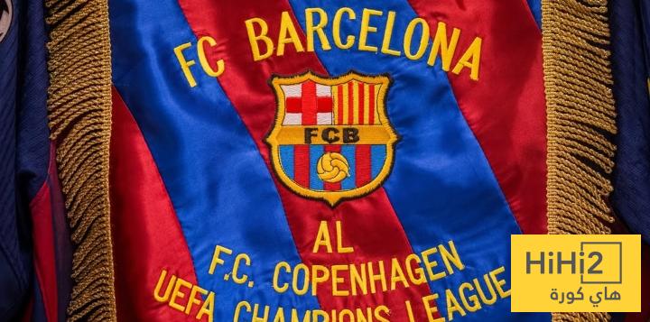 صور من غرف ملابس برشلونة في الكامب نو