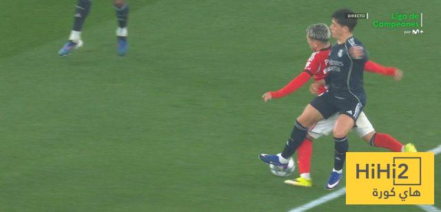 الـ VAR يحرم بنفيكا من ركلة جزاء واضحة أمام ريال مدريد
