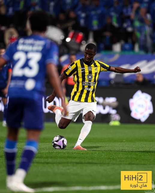 تقييم لاعبي الاتحاد بعد التعادل امام الفتح