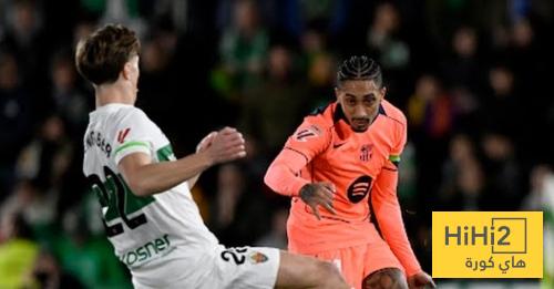 سبب استبدال رافينيا بين شوطي مباراة التشي