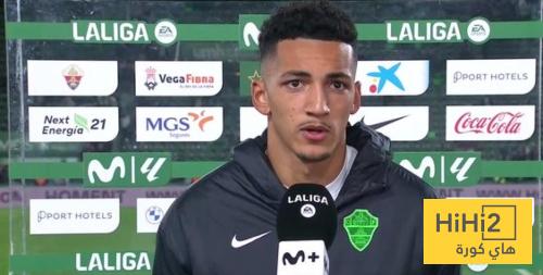 لاعب الريال السابق يعلق على الهزيمة امام برشلونة