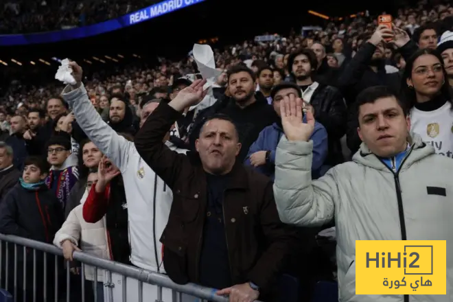 عاجل – البرنابيو يستقبل لاعبي الريال بصافرات الاستهجان