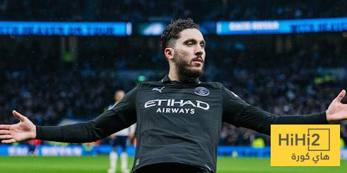 عين على شرقي في مباراة توتنهام