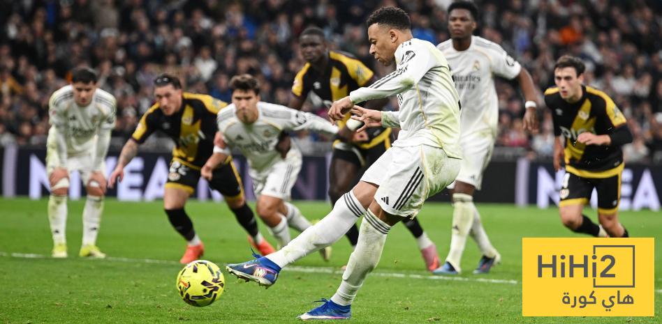 كأنه ابن صاحب النادي!!!