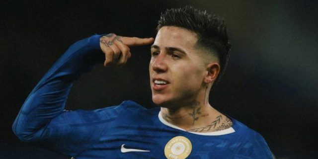 هل عرض إنزو فرنانديز نفسه على ريال مدريد!