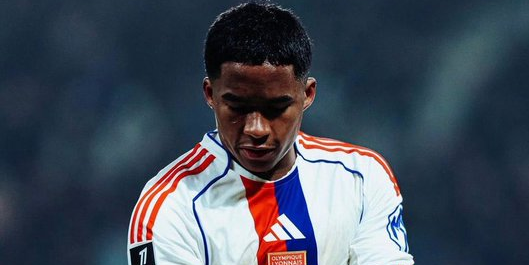 ماذا قدم اندريك امام لافال؟