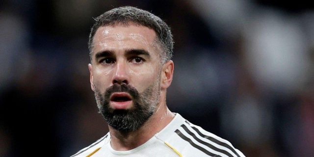 شرط ريال مدريد لتجديد عقد كارفخال