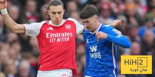 أرسنال يتقدم على سندرلاند بهدف نظيف في الشوط الأول