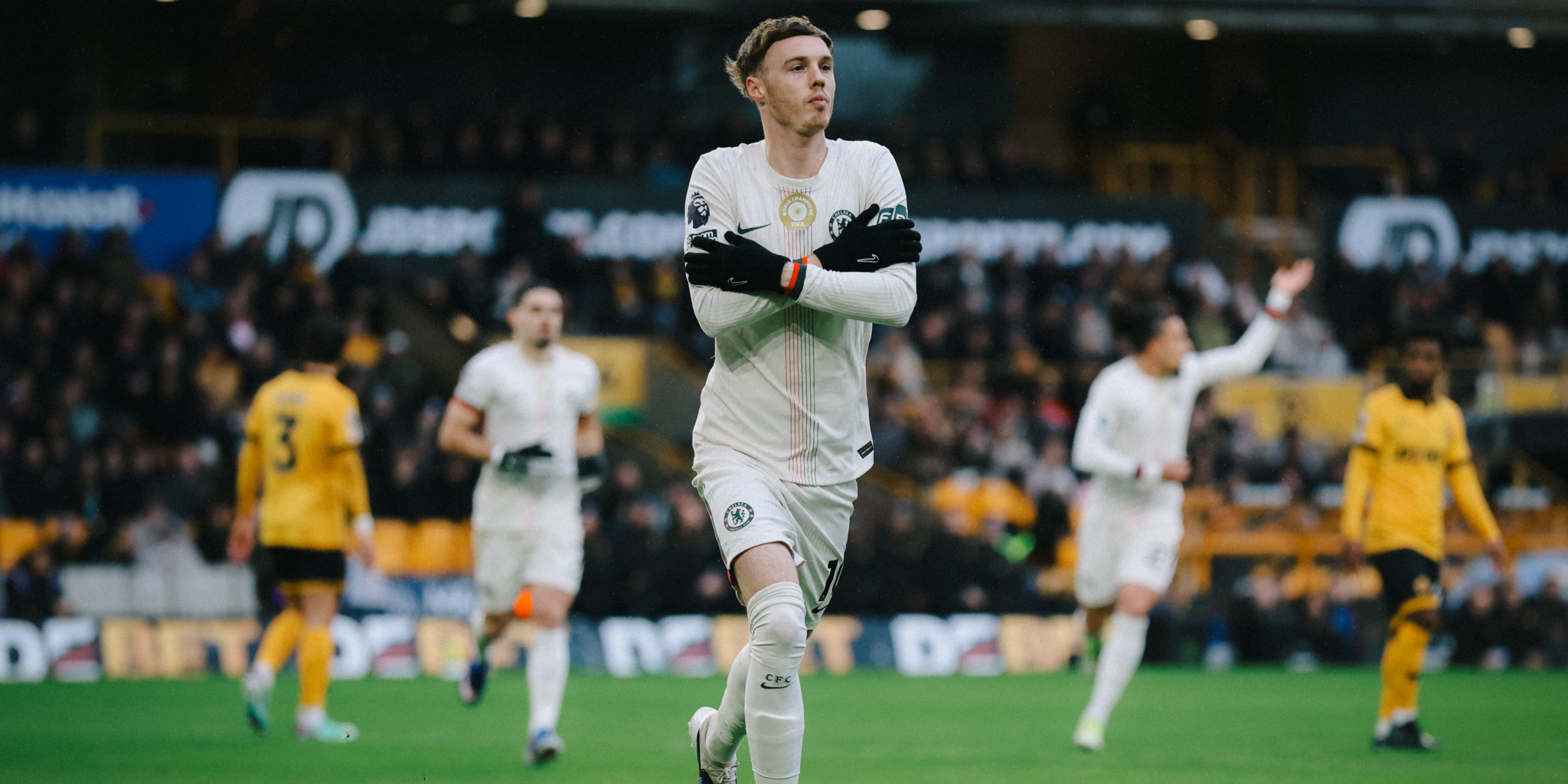 تشيلسي يتقدم بثلاثية على وولفرهامبتون في الشوط الاول