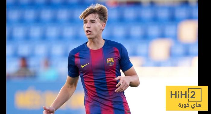 تهنئة خاصة لـ تومي ماركيز في تدريبات برشلونة