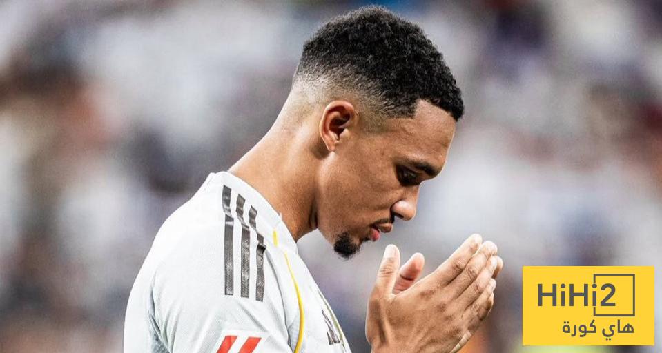 أربيلوا يراهن على أرنولد في اختبار الأبطال