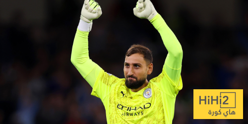 احتفاله بالتصديات يزعجني.. أسطورة أرسنال ينتقد دوناروما