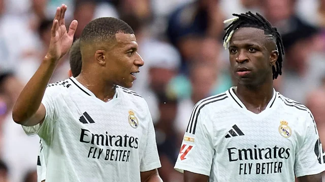 اسوأ انضباط من اللاعبين في تاريخ ريال مدريد يحدث حاليا