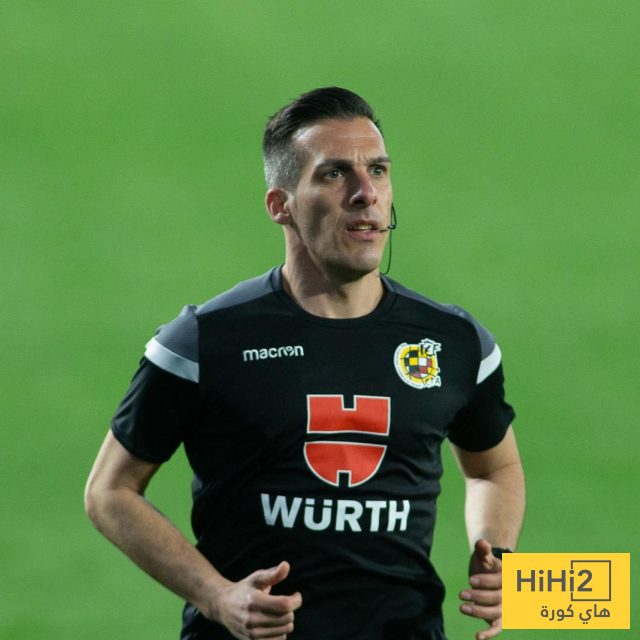 حكم اسباني سابق يكشف رهبة الحكام أمام الفرق الكبرى 1