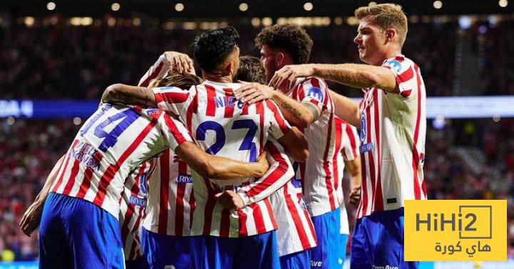 انطلاق الشوط الثاني من مباراة برشلونة و أتليتكو مدريد