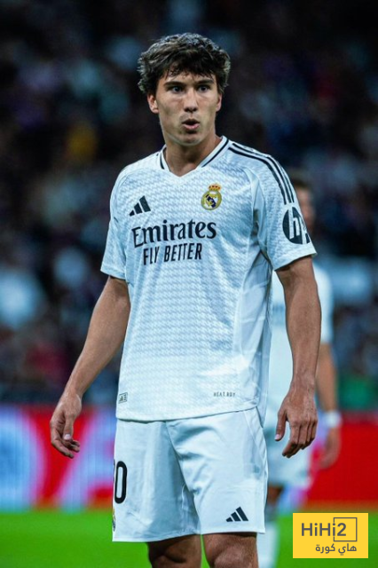 ريال مدريد يفتتح التسجيل مبكرا امام سوسيداد