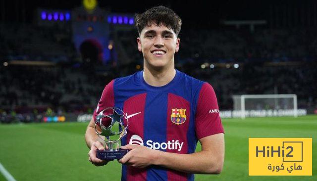 سر لقب كوبارسي الغريب في غرفة ملابس برشلونة