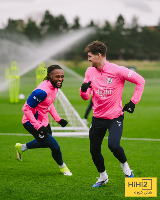 صور من تدريبات مانشستر سيتي استعداداً لمواجهة نيوكاسل 12 صور من تدريبات مانشستر سيتي استعداداً لمواجهة نيوكاسل 11