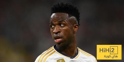 فينيسيوس يلحق بالاساطير ..!