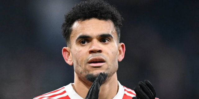 بند غريب في عقد لويس دياز مع البايرن!