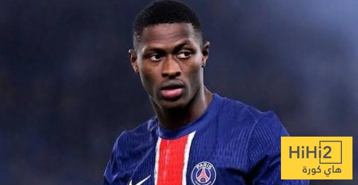 نونو مينديز الظهير الطائر نونو مينديز الظهير الطائر